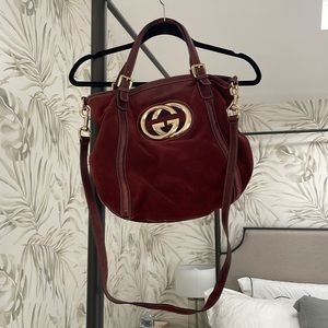 Vintage Gucci hobo style bag- very used